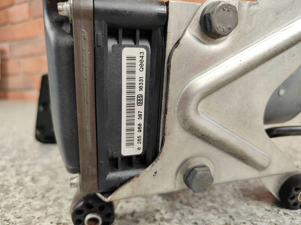 фото №7, Насос abs блок управления acc xdrive bmw 530d f10 n57 6799252 6799254 0265960387