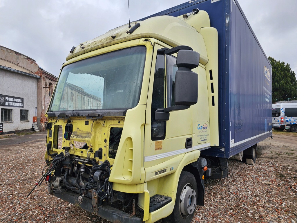 Купити Кабіна спальне місце iveco eurocargo 2011 rok