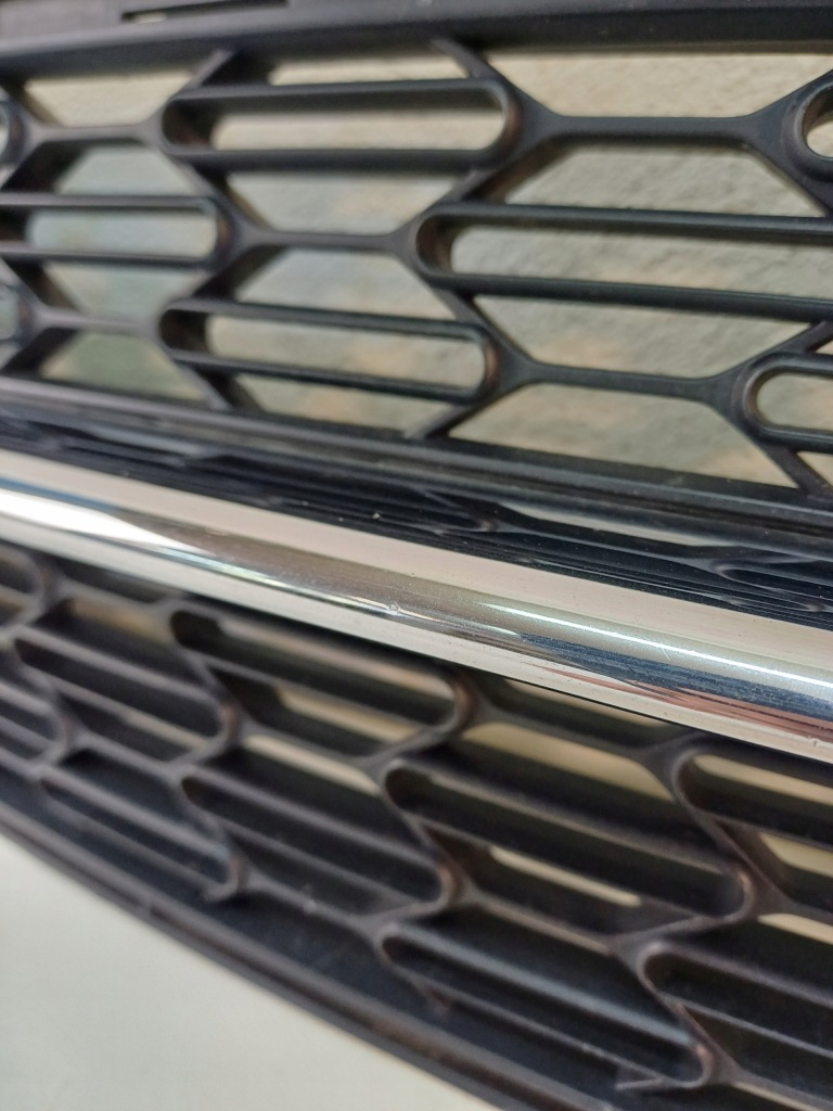 фото №6, Решётка средняя бампера перед mini r55 r56 r57 lci lift