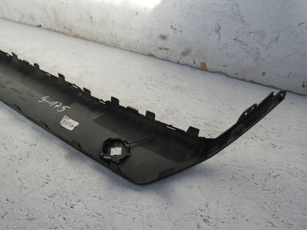 фото №9, Seat arona спойлер накладка бампера задняя