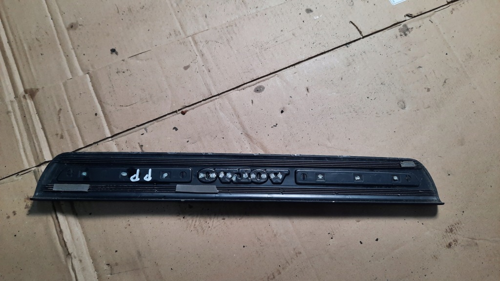 фото №2, Накладки пороговые перед lh rh volvo s40 ii v50