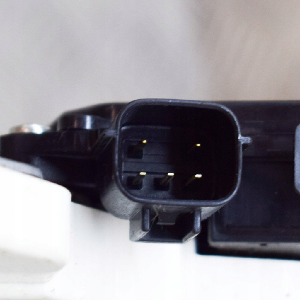 фото №6, Mitsubishi galant ix 2012 перед сторона левая вкладка do замка дверь