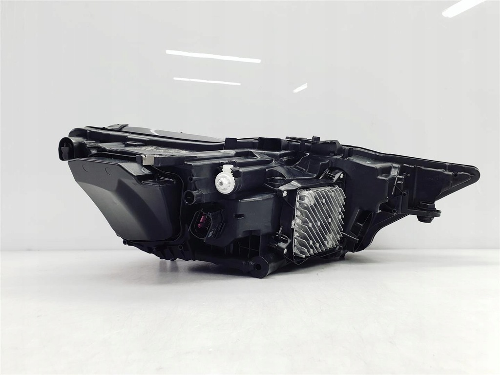 фото №12, Audi a6 c8 4k 18r+ лампа перед full led eu !!!