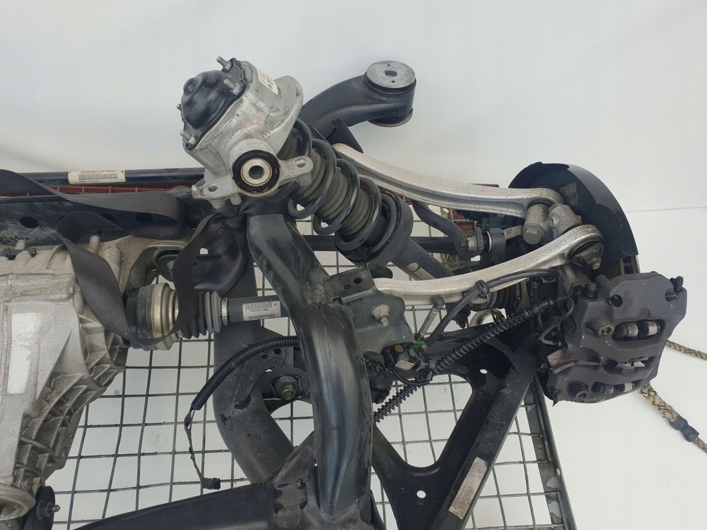 фото №12, Vw touareg ii 7p 10-18 підрамник міст привідний вал поворотний кулак важіль підвіска задня