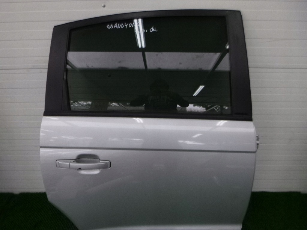 фото №2, Ssangyong rodius дверь передние задние правое saf