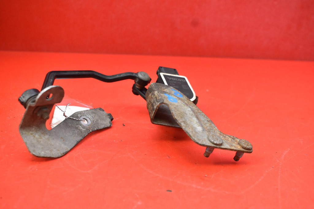 фото №7, Датчик вирівнювання світла правий перед 31258179 volvo v40 2 ii 12-16