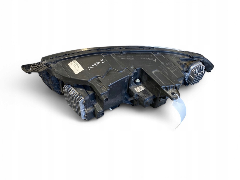 фото №15, Volvo xc90 2022 права сторона лампа передня