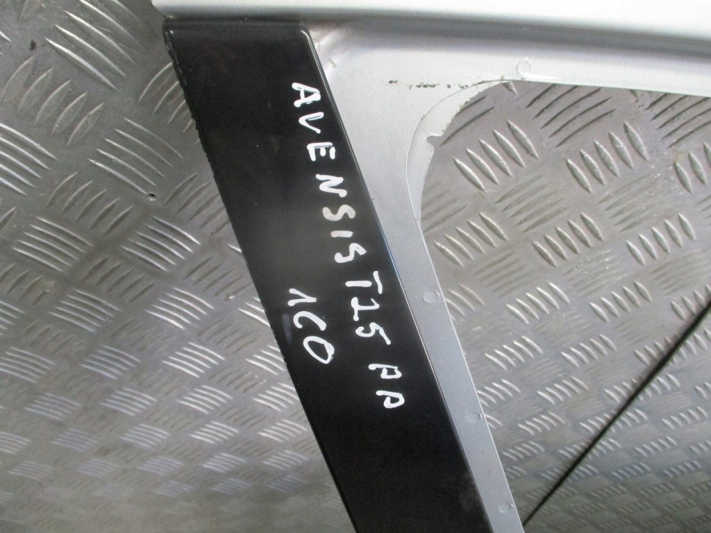 фото №7, Двері правий перед toyota avensis t25 1co