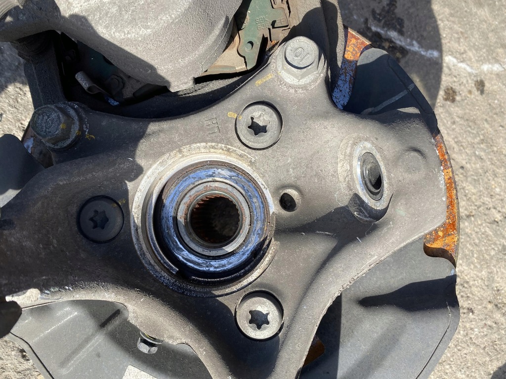 фото №5, Kia niro 1.6 гібрид поворотний кулак ліва перед