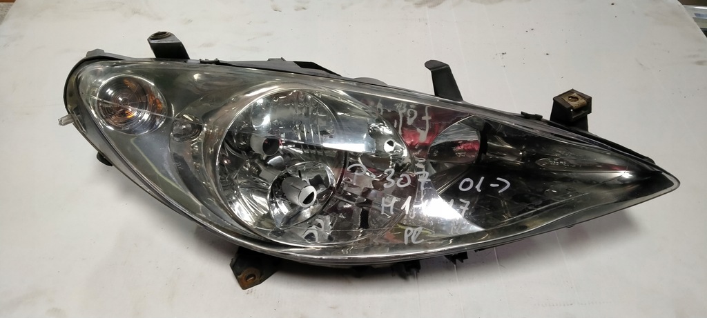 фото №1, Peugeot 307 01 - фара правый перед