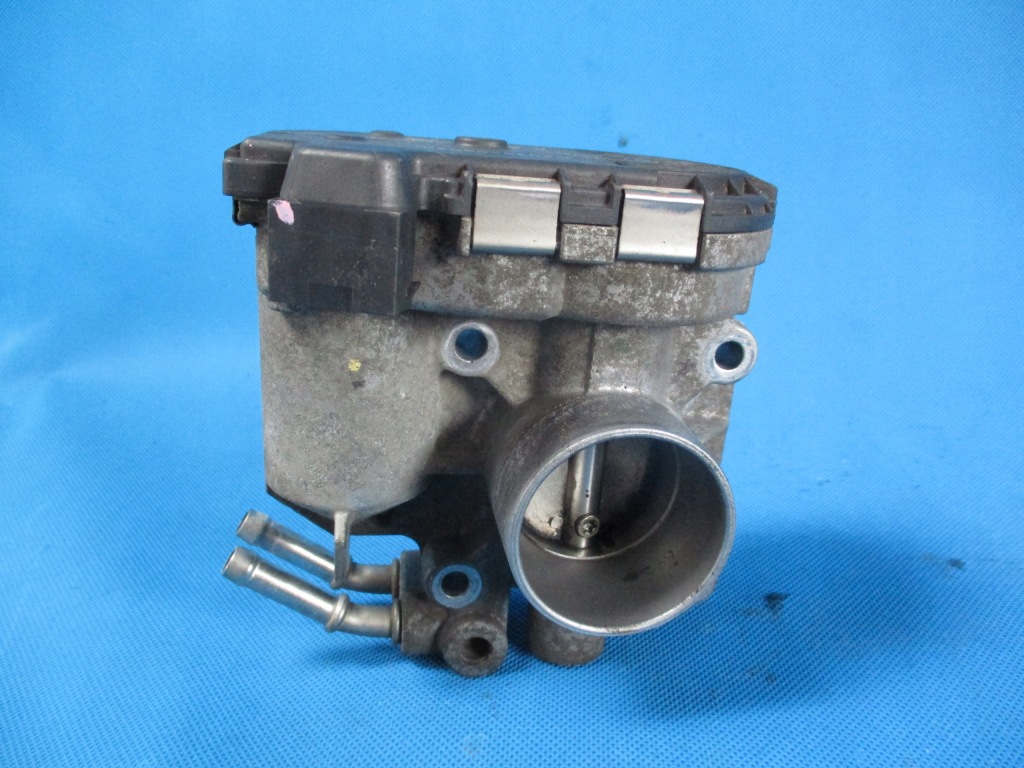 Купити Дросельна заслінка toyota citroen peugeot 22030-0q020