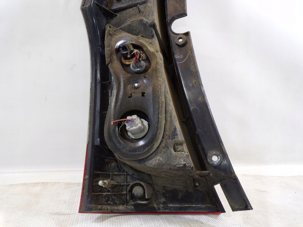 фото №11, Лампа задня задня права mitsubishi grandis