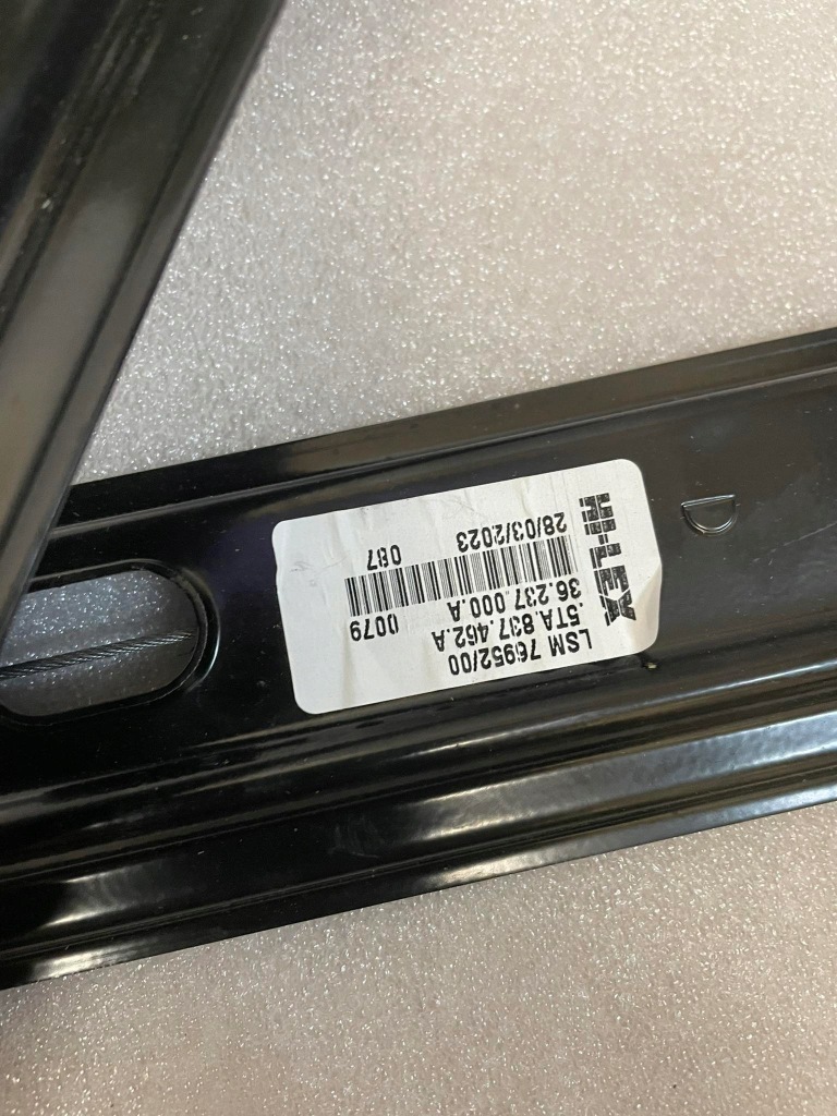 Vw touran 5t підйомник скло 5ta837462a 5ta837461a Недорого