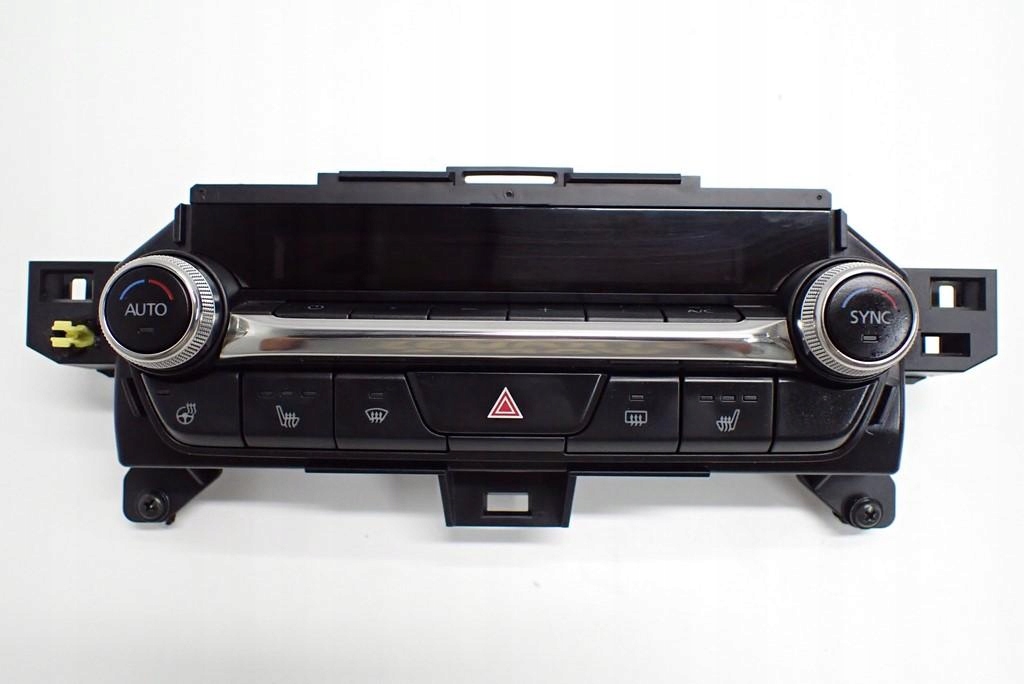 фото №1, Панель обдув кондиционера europa mazda3 iv bp 19r