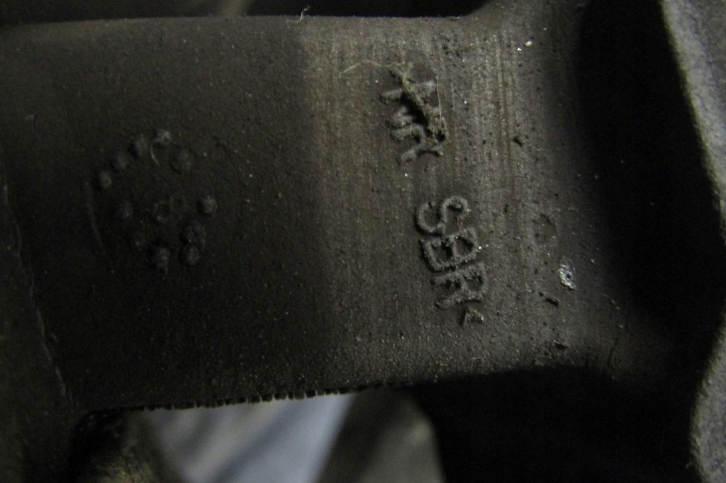 фото №6, Кронштейн подушка двигателя 1.6 sce dacia duster ii 112323439r