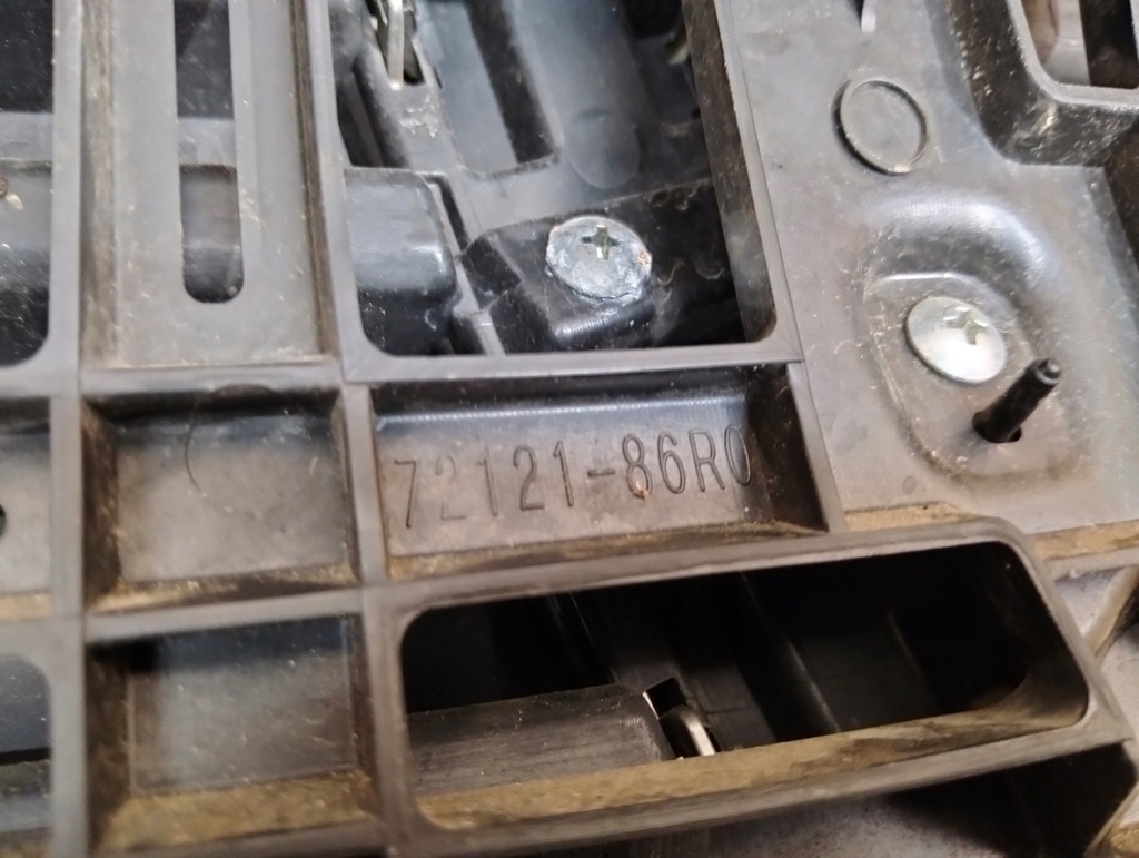 фото №10, Решётка радиатора решётка радиатора suzuki vitara iii lift 2018r- 72121-86r0