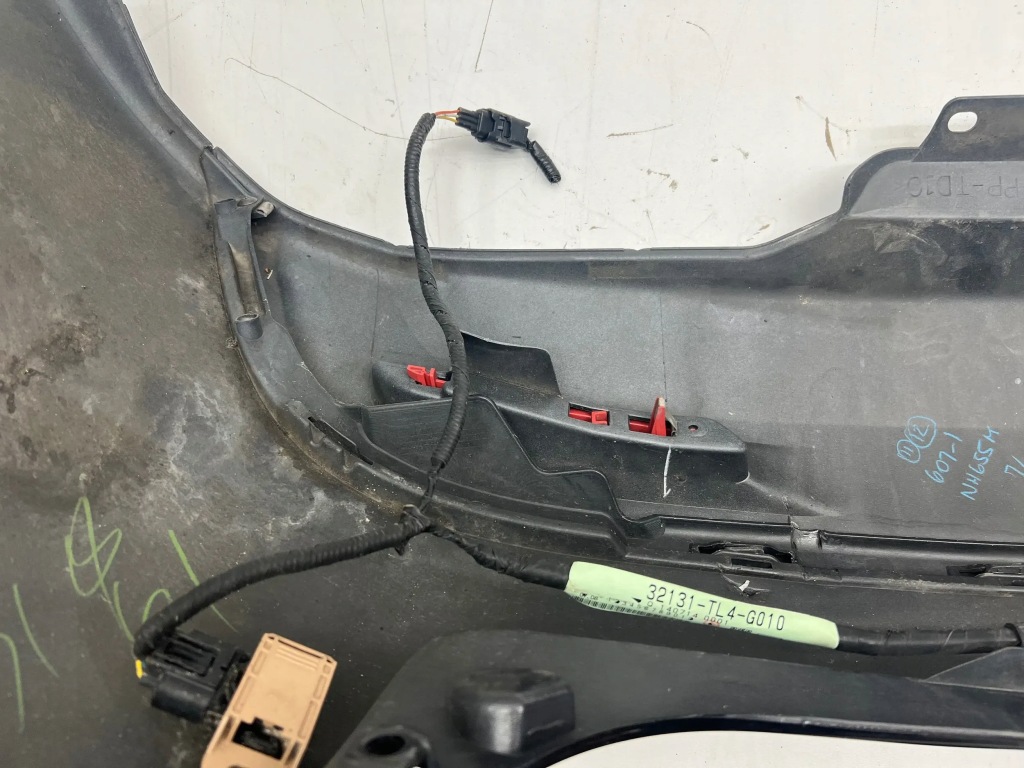 фото №8, Honda accord viii kombi бампер задняя задний pdc датчики