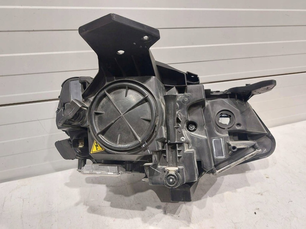 фото №9, Chevrolet camaro 2018 перед сторона левая лампа передняя