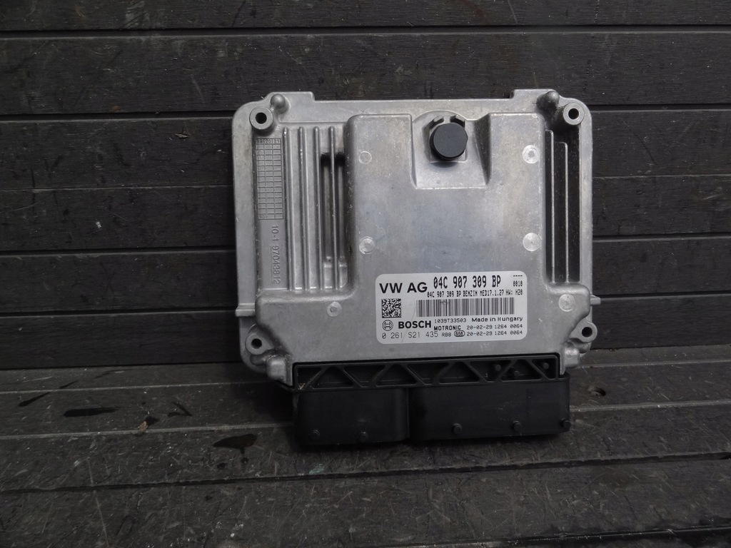 фото №1, Skoda scala 2020 1,0 tsi бортовой компьютер 04c907309bp org