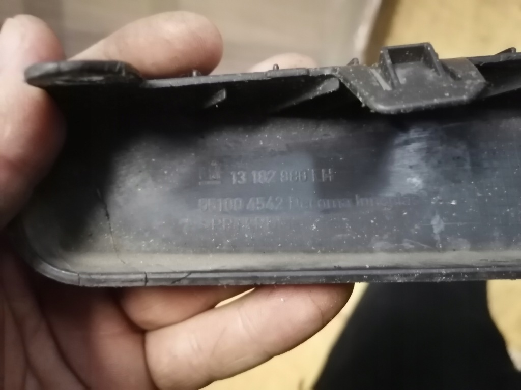 Vectra c iii левая молдинг накладка-спойлер бампера 13182880 Киев