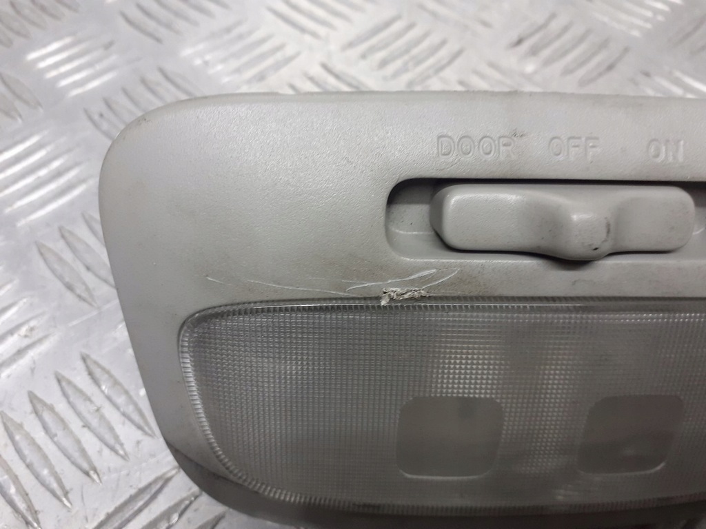 фото №3, Освещение кабины перед toyota yaris i