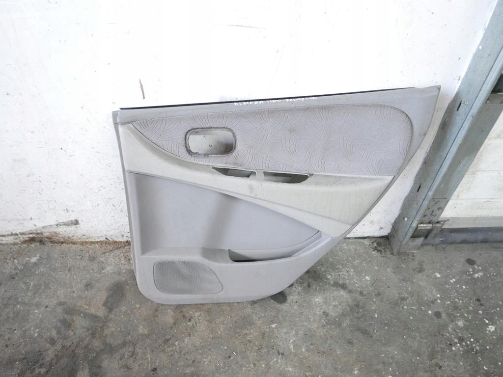 фото №1, Обивка обшивка правый задняя nissan almera tino 00-