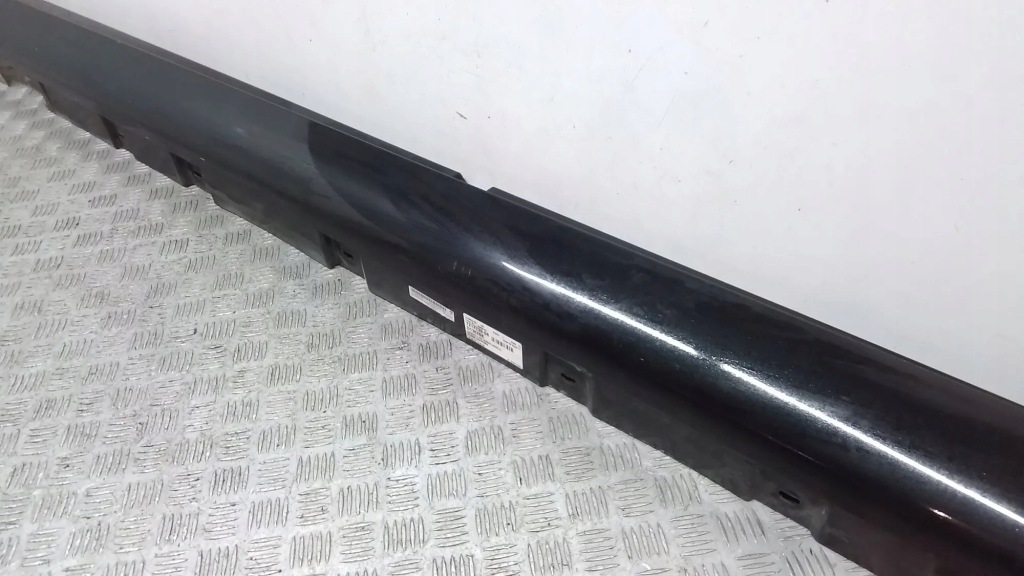 фото №10, Накладка порог левая bmw 7 f01, f02 7212739 4.4l hybrid 330kw 2012