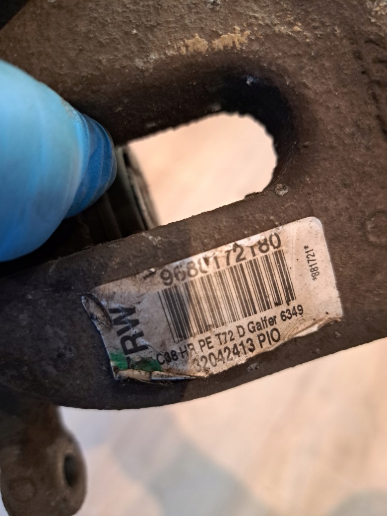 фото №5, Peugeot 308 i t7 hb sw суппорт правый задняя 1.6 trw