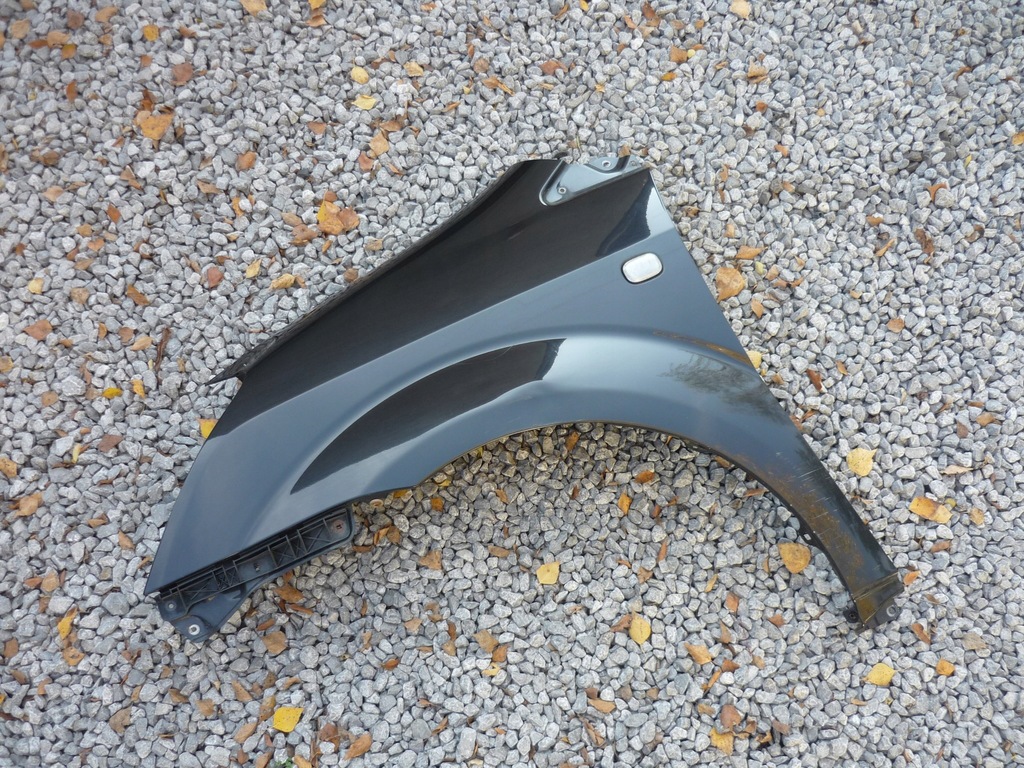 фото №1, Крыло левый toyota corolla verso ii 209