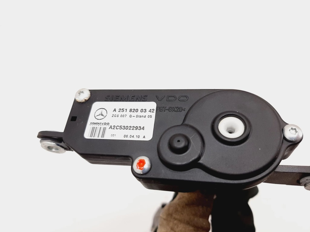 фото №6, 2010 mercedes-benz gl x164 ковпак nieoryginalny r18 a2518200342