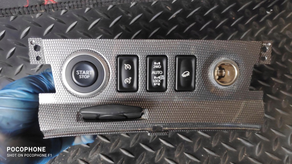 фото №1, Считыватель карты карта карбон renault koleos i