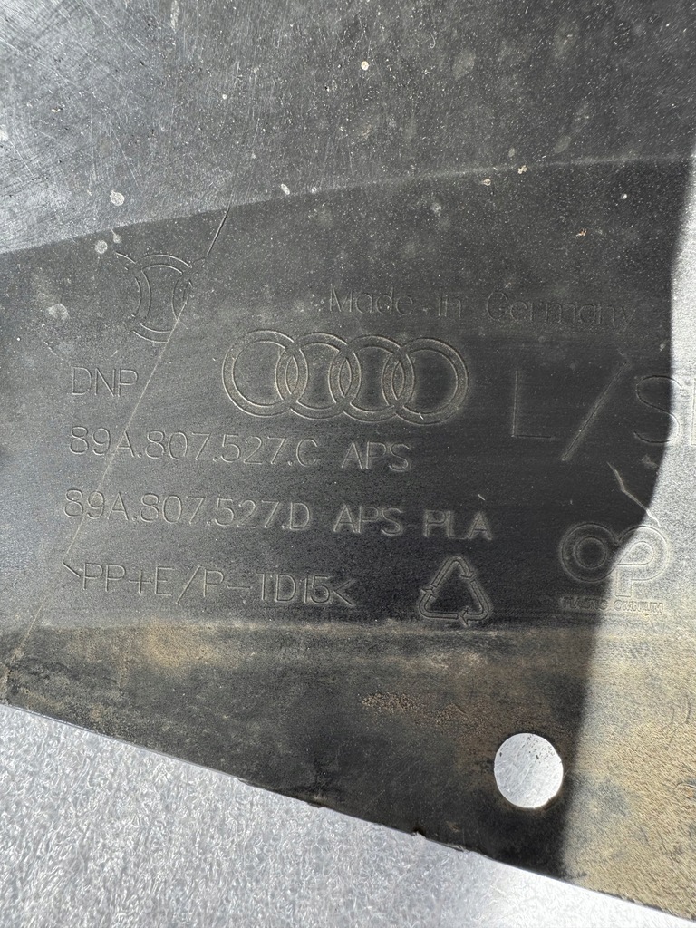 фото №11, Задній бампер бампер задня audi e-tron 89a гарний!