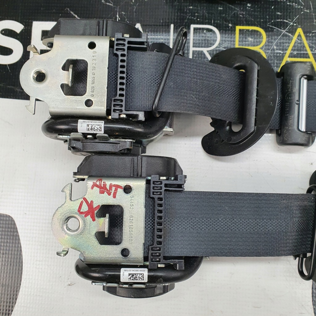 фото №10, Clio v 5 панель приладів консоль м'яка подушки безпеки ремені подушка безпеки набір