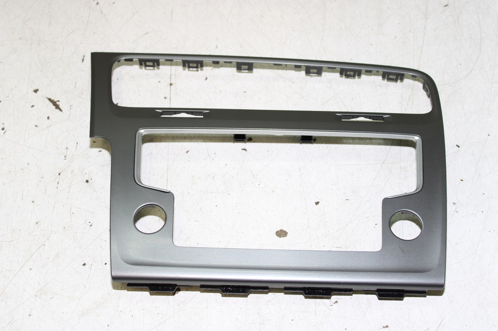 фото №1, Рамка радио навигации vw golf vii dekor 5g1819743 dekor