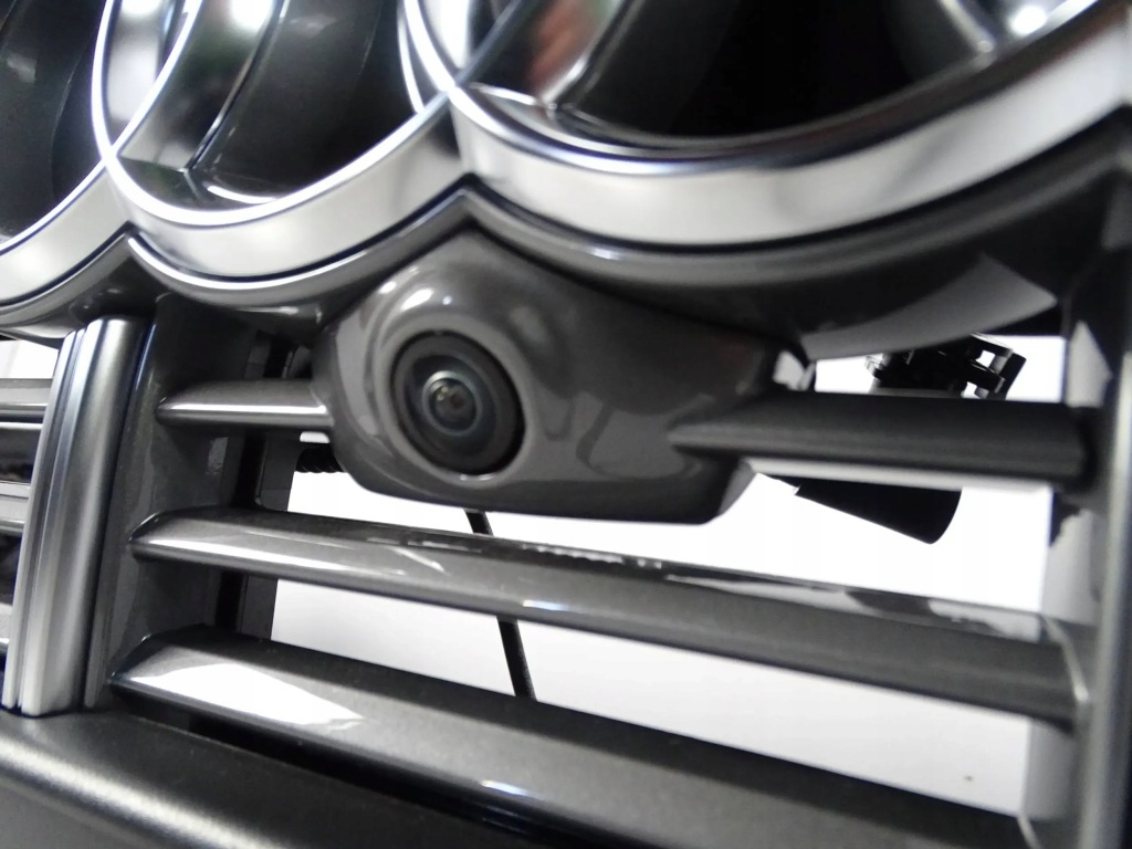 фото №7, Бампер перед передний audi e-tron 4ke s-line