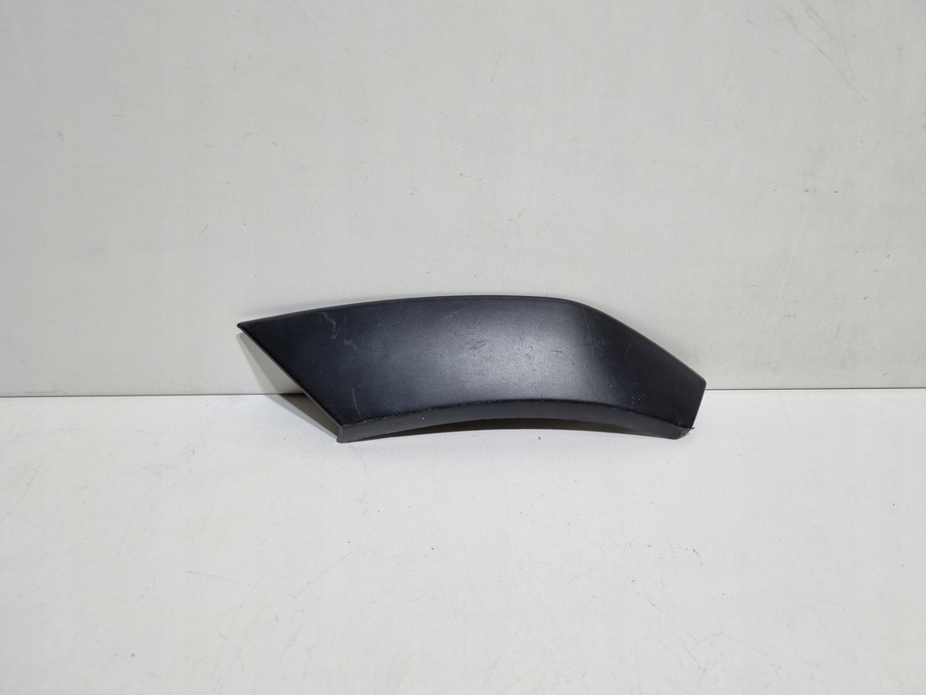 фото №1, Заглушка жабо права peugeot 5008 i 96862024xt