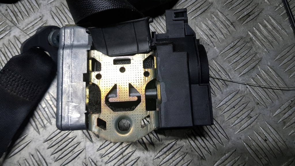 фото №9, Mercedes w220 pas безопасности левый перед