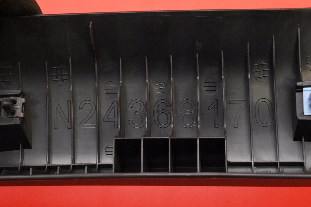 фото №8, Защита стойка стекло левая перед n24368170 mazda mx5 mx-5 4 iv nd lift 18-24