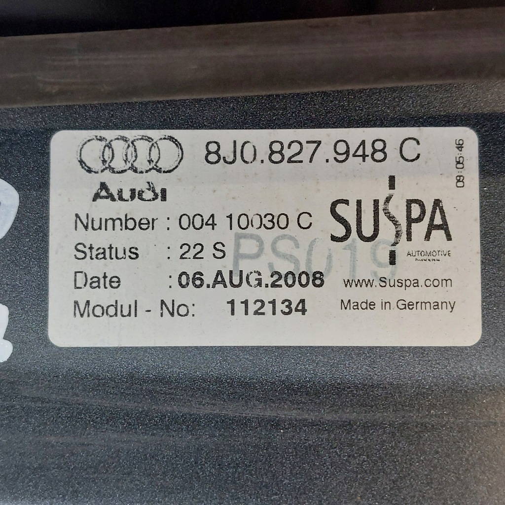 фото №11, Audi tt 8j спойлер крышки багажника электрический 8j0827948c