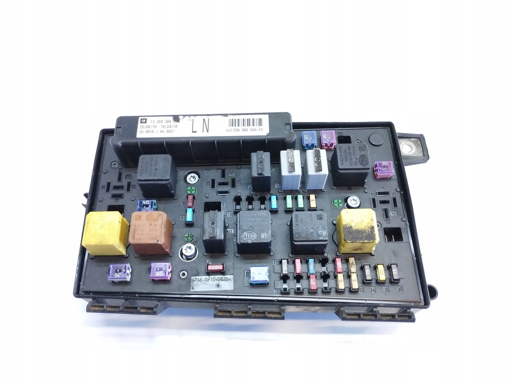 фото №1, Opel astra h 2009 рамка / модуль предохранителей