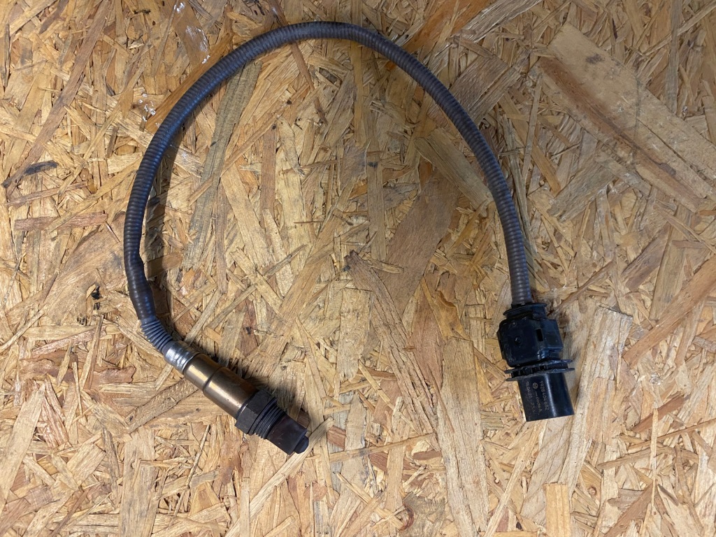 Купити Mercedes gla 250 датчик лямбда-зонд 0095425618