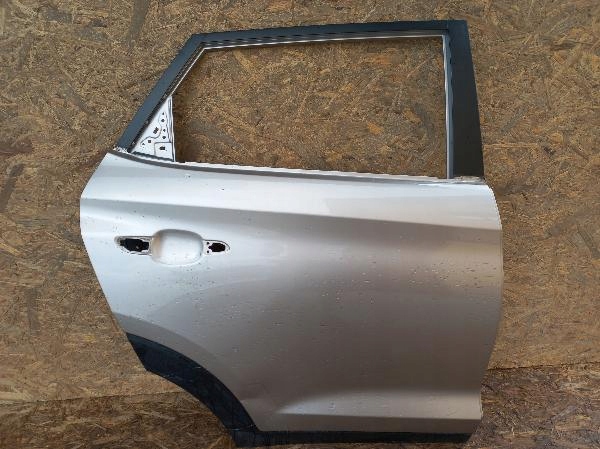 фото №1, Hyundai tucson iii 3 двері задні задня праве