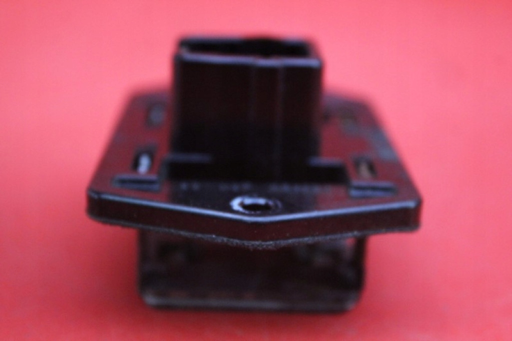 Резистор обдув резистор резистор dodge caliber 2.0 crd 140 km 06-12 в Украине