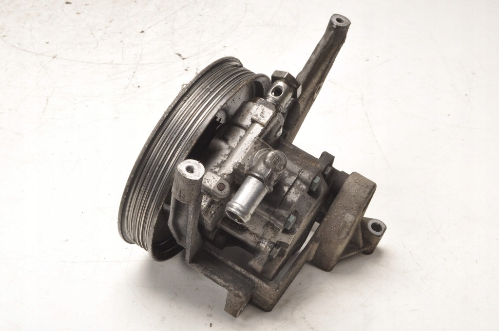 фото №5, Audi a4 b5 2.4 b насос підсилювача