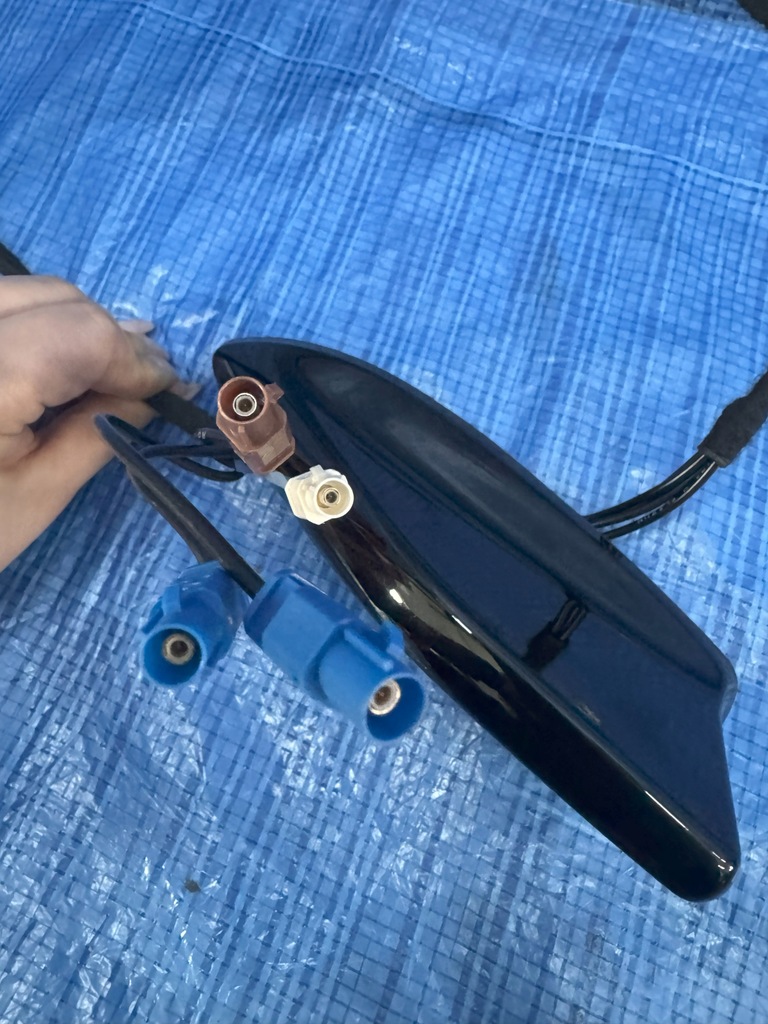 фото №10, Антена дахова rekin renault megane v e-tech 282168312r