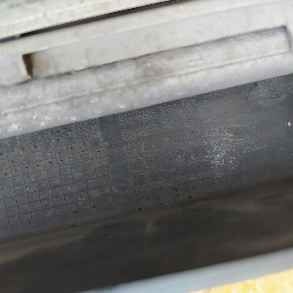 фото №6, Citroen c4 picasso 2.0 hdi радиатор pas передний