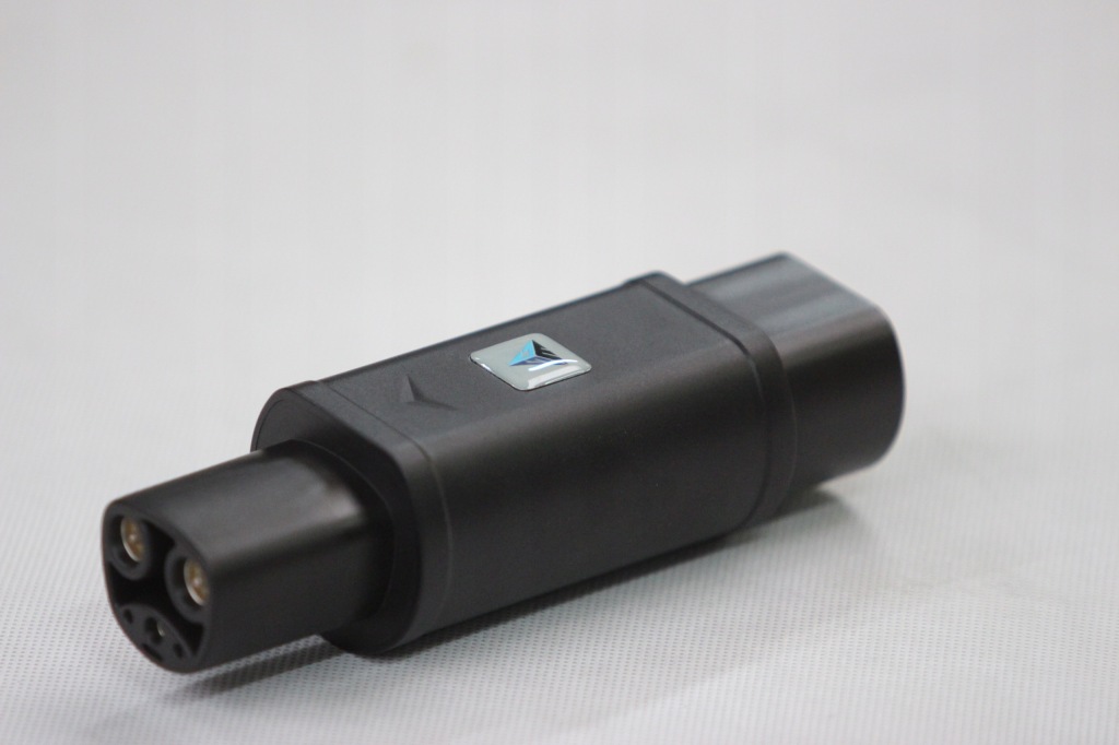 фото №10, Переходник зарядки typ2 32a 8kw ac do tesla вход usa do eu