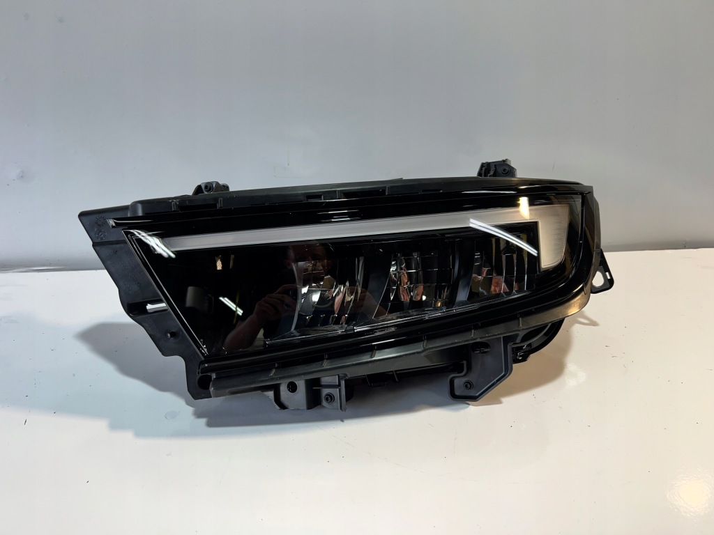 Opel astra 6 full led комплект лампи Недорого