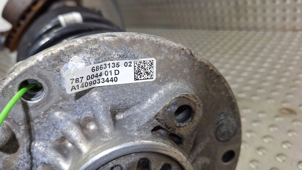 Купить Поворотный кулак амортизатор правый  перед 6792286 6862171 bmw f20 f21 f23