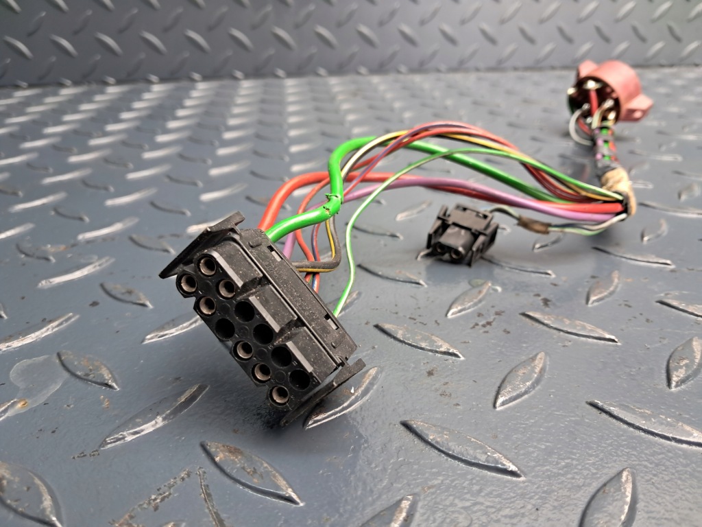 Колодка замка зажигания переключатель зажигания 1 384 831 bmw e34 e32 m20 m40 m50 m60 Недорого